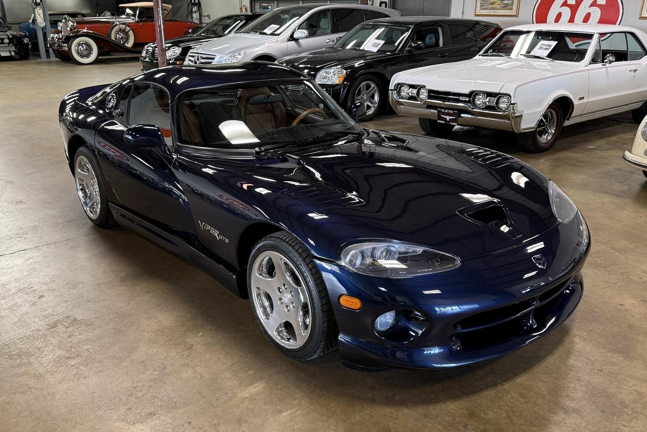2001 Dodge Viper GTS